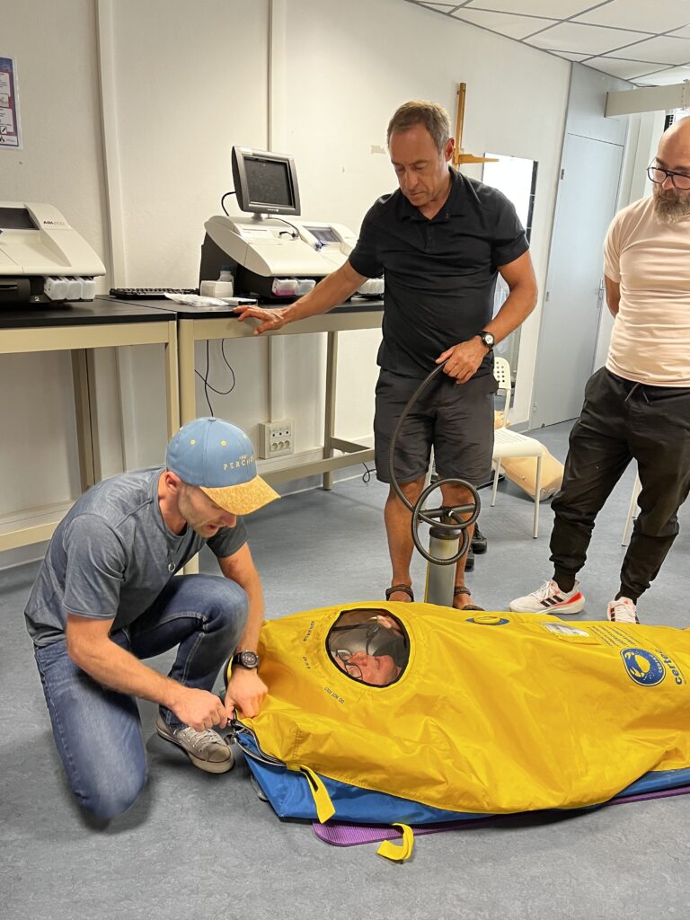 Caisson de recompression Caisson de recompression